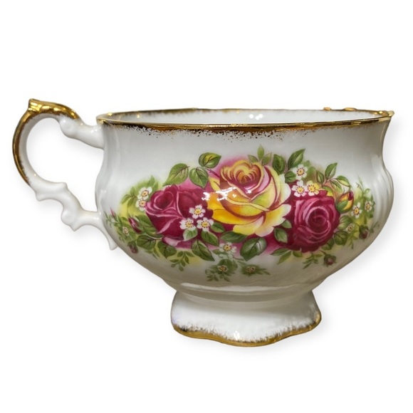 Elizabethan English Garden Fine Bone China Tea Cup & Saucer - Picture 6 of 15